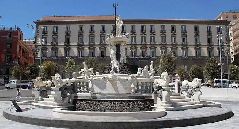 Alleria Naples 0*,